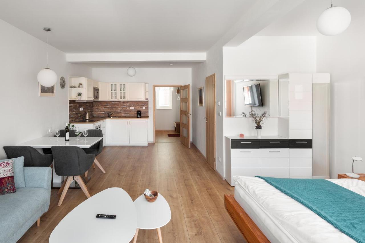 Rezidence Konevova, Mikulov Apartment Exterior photo