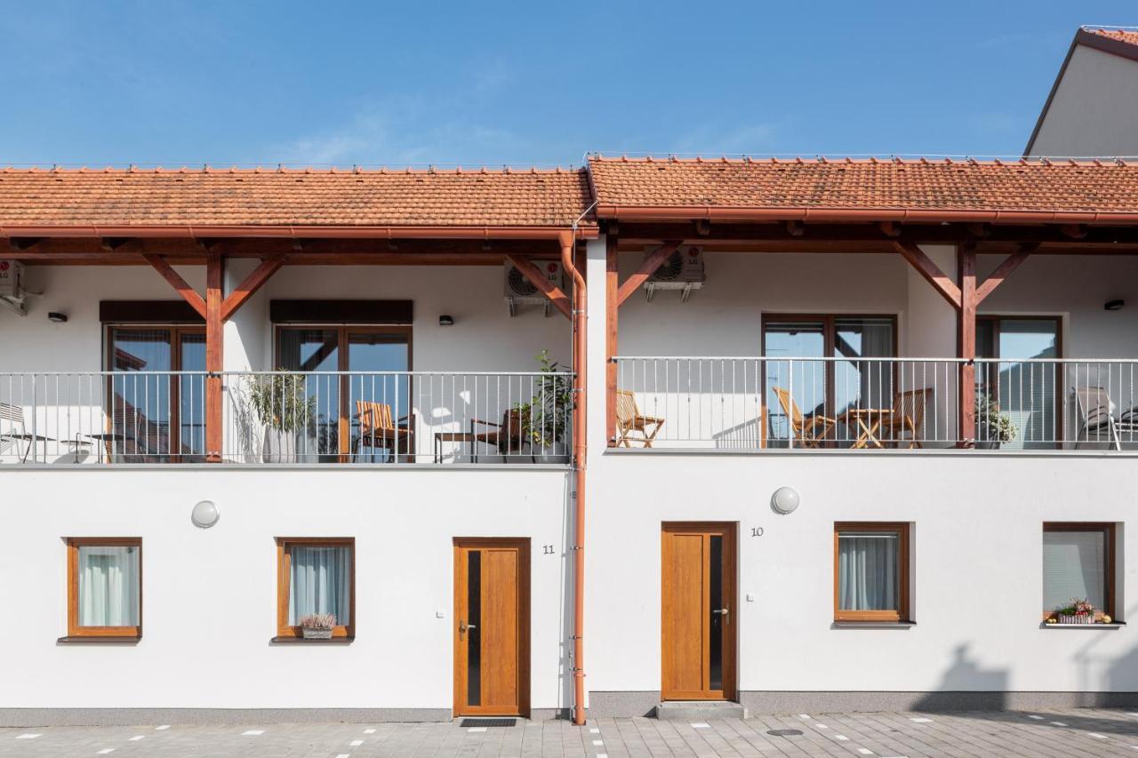 Rezidence Konevova, Mikulov Apartment Exterior photo